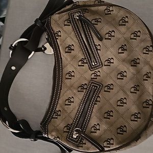 Dooney & Bourke bag
